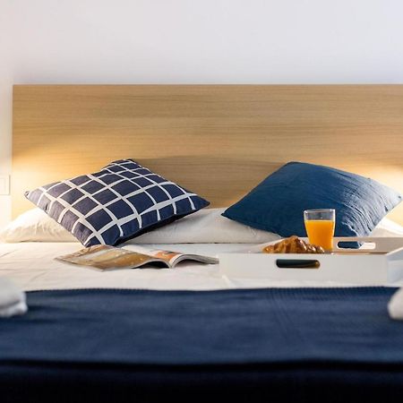 Oceanografico Apartments บาเลนเซีย ภายนอก รูปภาพ