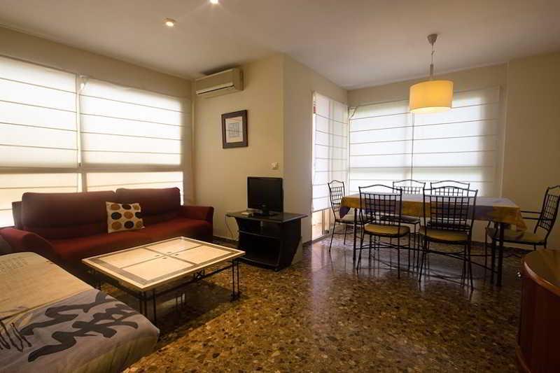 Oceanografico Apartments บาเลนเซีย ภายนอก รูปภาพ