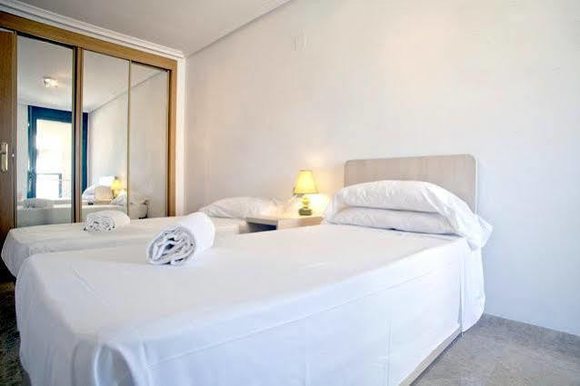 Oceanografico Apartments บาเลนเซีย ภายนอก รูปภาพ
